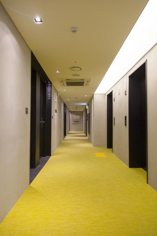 Stayb Hotel Myeongdong Сеул Экстерьер фото