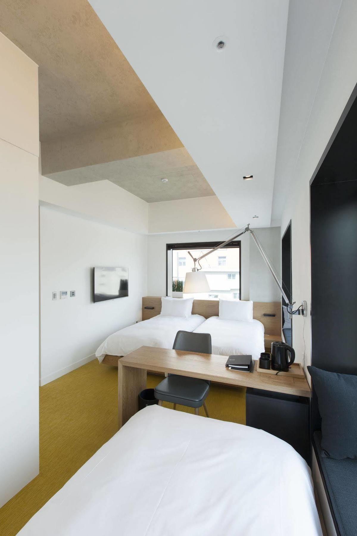 Stayb Hotel Myeongdong Сеул Экстерьер фото